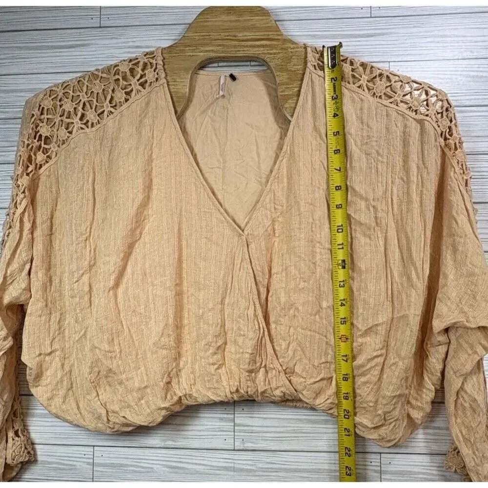 Free People Womens Runaway Lace Panel Top Size M Dolman Sleeve V Neck Boho Gypsy